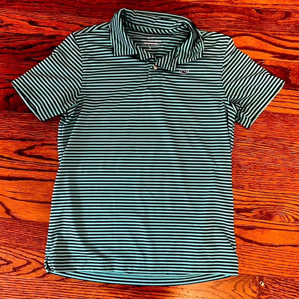 Boy’s Vineyard Vines performance polo.